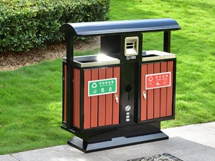 未完成“垃圾分類任務”，垃圾站搗碎新鮮白菜充當廚余垃圾？